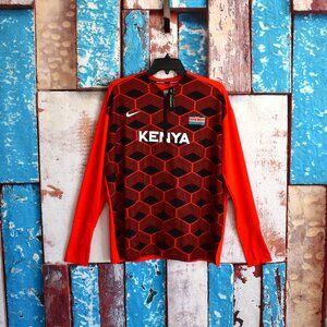 Women's Nike Team Kenya Element 1/2 Zip Running Top Standard Fit MEDIUM Red NEW